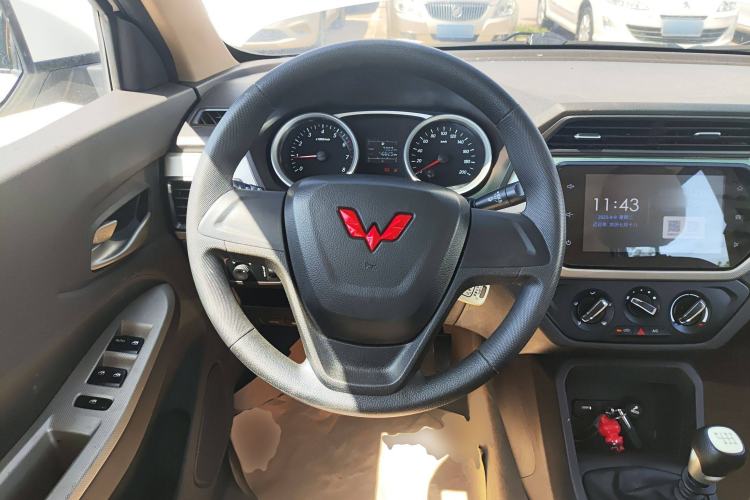 Used Wuling Hongguang 2021 1.5L Facelift S Comfort Version Hydraulic Power Steering LAR Steering Wheel