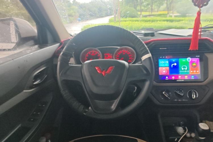 Used Wuling Hongguang 2021 1.5L S Comfort Edition LAR Steering Wheel