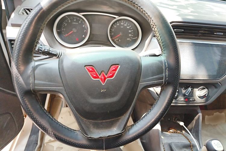 Used Wuling Hongguang 2021 1.5L Facelift S Comfort Version Hydraulic Power Steering LAR Steering Wheel