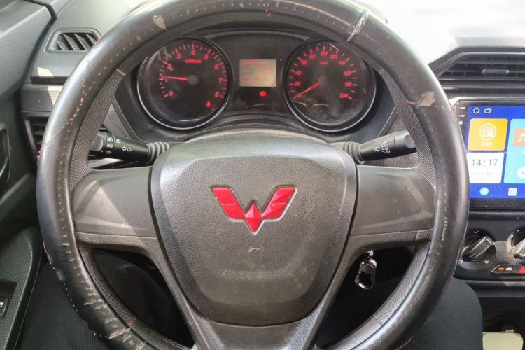Used Wuling Hongguang 2021 1.5L S Base Version LAR Steering Wheel
