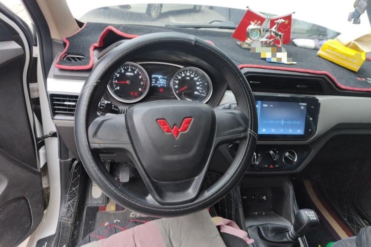 Used Wuling Hongguang 2021 1.5L Facelift S Comfort Version Hydraulic Power Steering LAR Steering Wheel