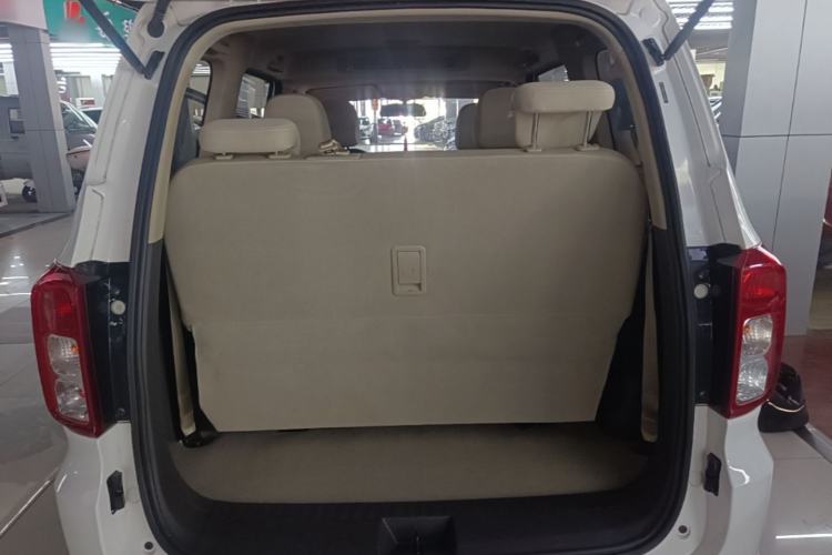 Used Wuling Hongguang 2021 1.5L Revised S Standard Version with Electric Power Steering LAR Trunk