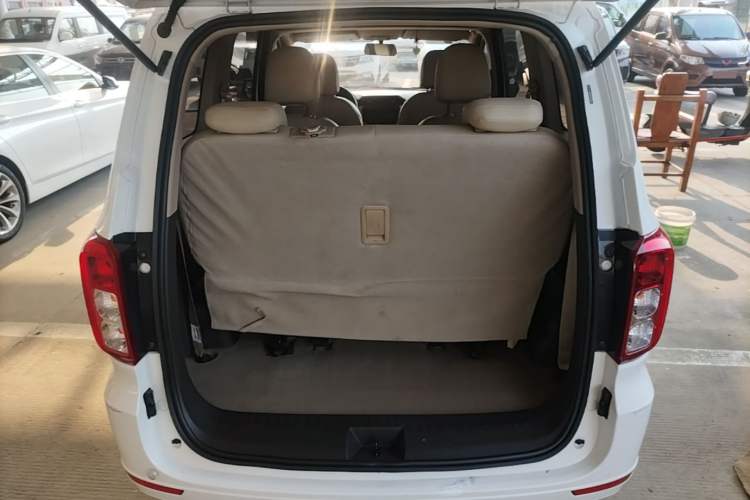 Used Wuling Hongguang 2021 1.5L Revised S Standard Version with Electric Power Steering LAR Trunk