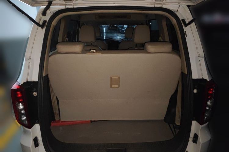 Used Wuling Hongguang 2021 1.5L S Comfort Edition LAR Trunk