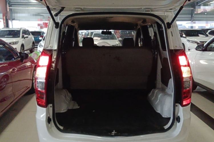 Used Wuling Hongguang 2021 1.5L Revised S Base Version with Electric Power Steering LAR Trunk