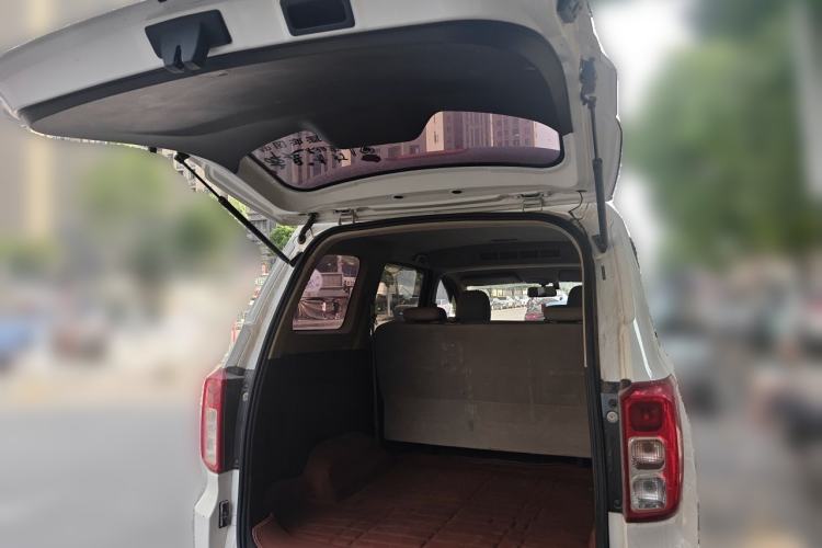 Used Wuling Hongguang 2021 1.5L S Comfort Edition LAR Trunk