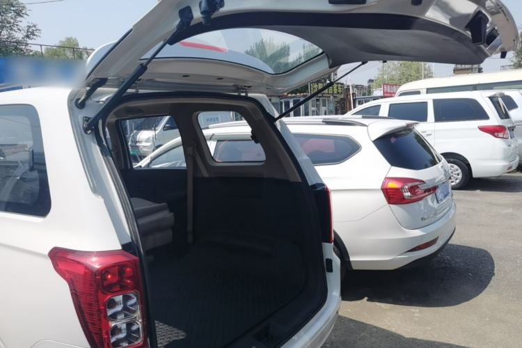 Used Wuling Hongguang 2021 1.5L S Standard Version LAR Trunk
