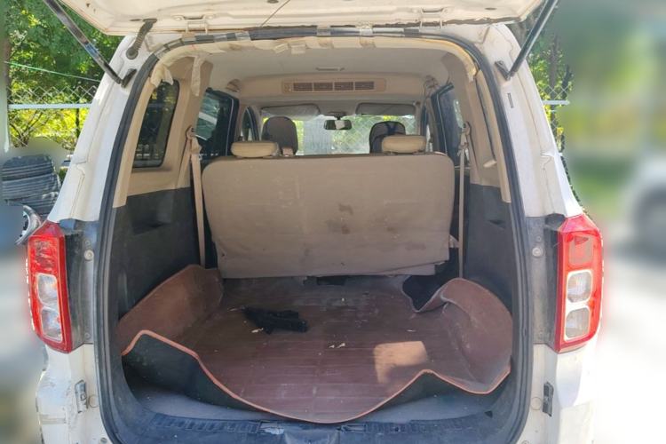 Used Wuling Hongguang 2021 1.5L S Standard Version LAR Trunk
