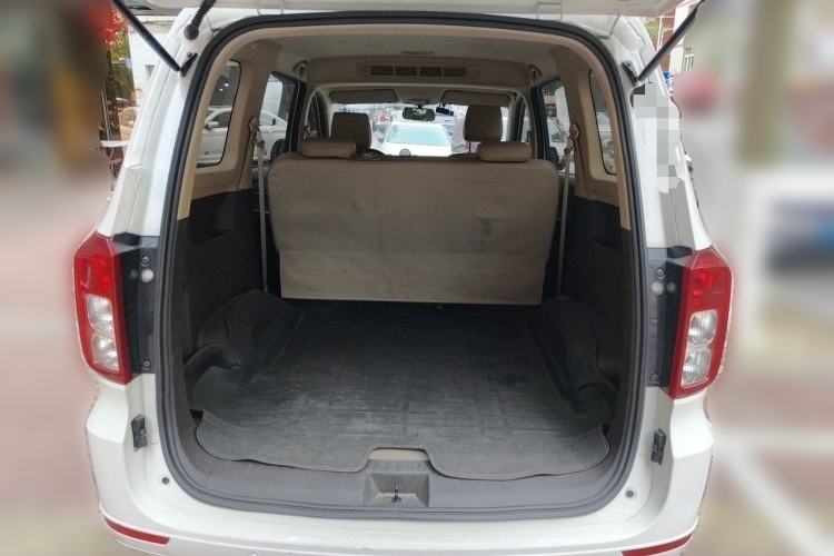 Used Wuling Hongguang 2021 1.5L S Comfort Edition LAR Trunk