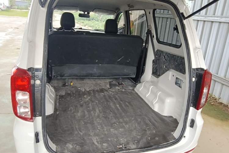 Used Wuling Hongguang 2021 1.5L Revised S Base Version with Electric Power Steering LAR Trunk
