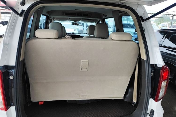Used Wuling Hongguang 2021 1.5L S Standard Version LAR Trunk
