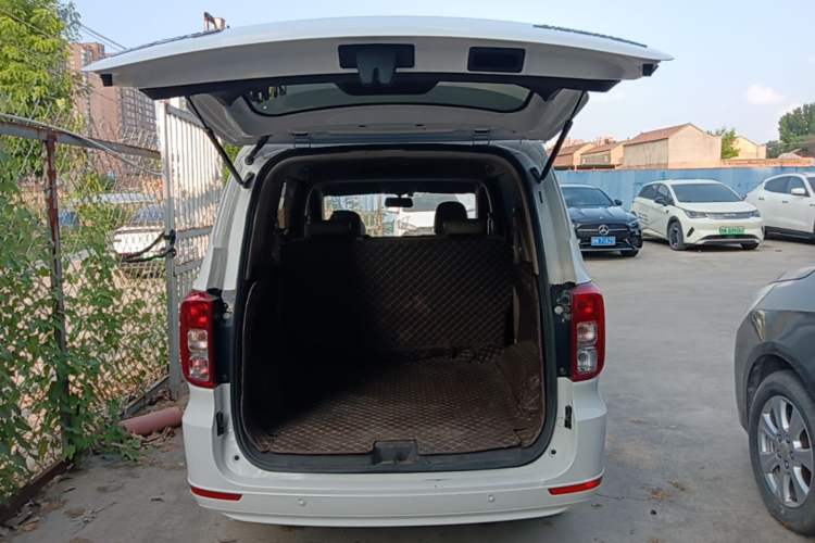 Used Wuling Hongguang 2021 1.5L Facelift S Comfort Version Hydraulic Power Steering LAR Trunk