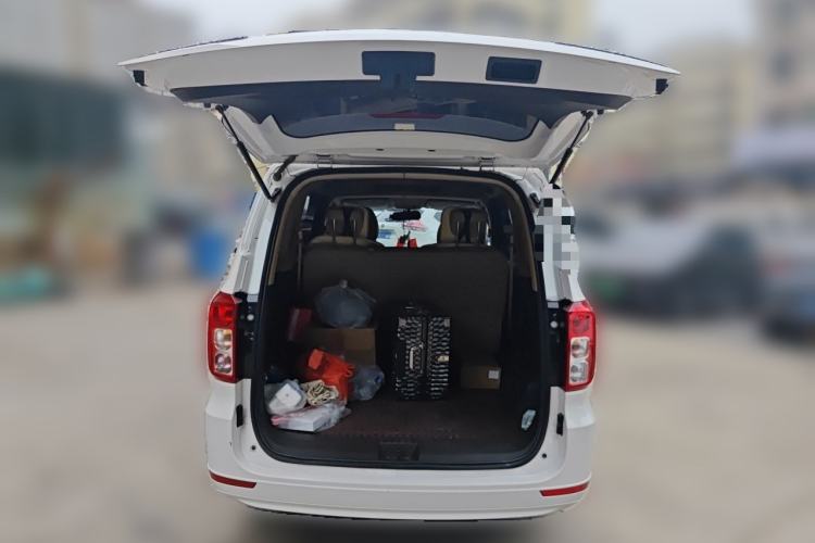 Used Wuling Hongguang 2021 1.5L S Standard Version LAR Trunk