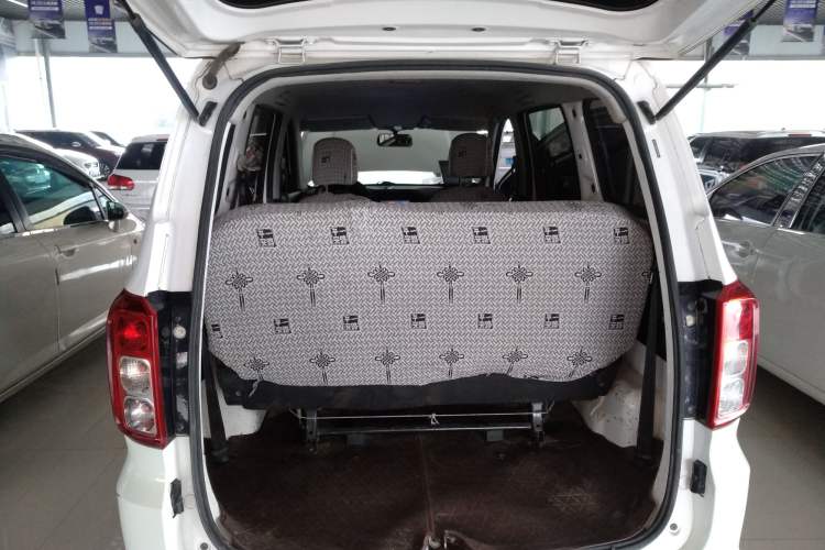 Used Wuling Hongguang 2021 1.5L Revised S Base Version with Electric Power Steering LAR Trunk