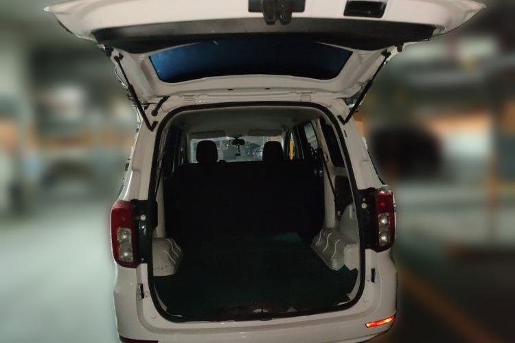 Used Wuling Hongguang 2021 1.5L Restyled S Basic Window-Sealed Car with Electric Power Steering LAR Trunk
