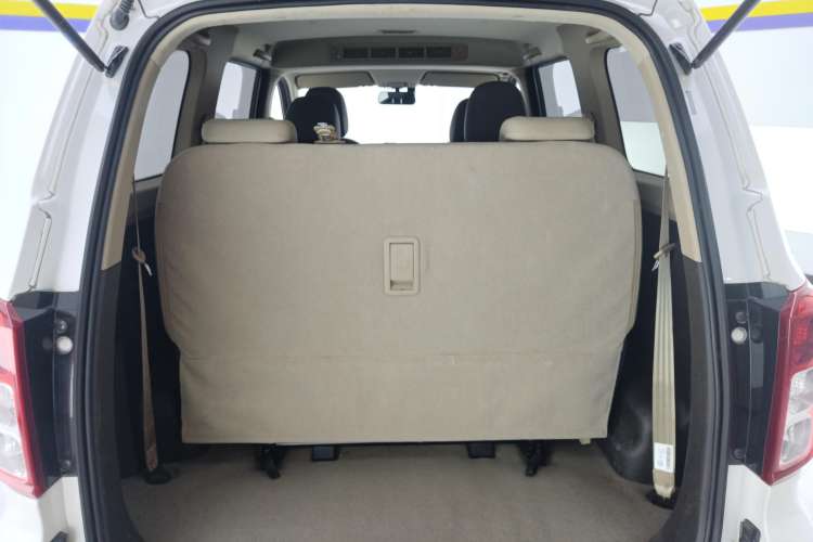 Used Wuling Hongguang 2021 1.5L Revised S Standard Version with Electric Power Steering LAR Trunk