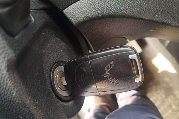 Used Wuling Hongguang 2021 1.5L S Base Version LAR Vehicle Key
