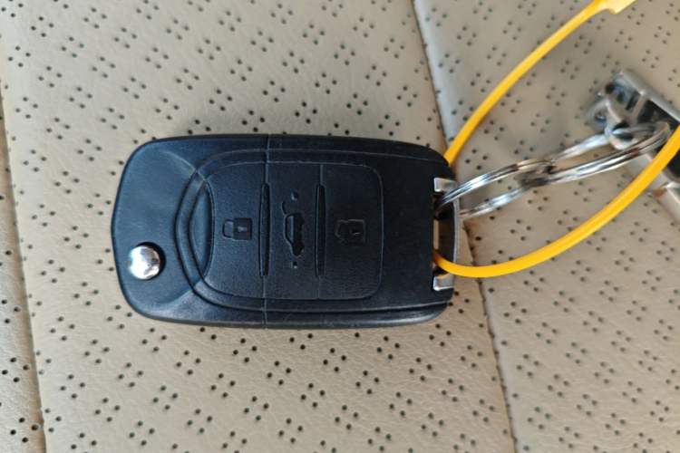 Used Wuling Hongguang 2021 1.5L Facelift S Comfort Version Hydraulic Power Steering LAR Vehicle Key