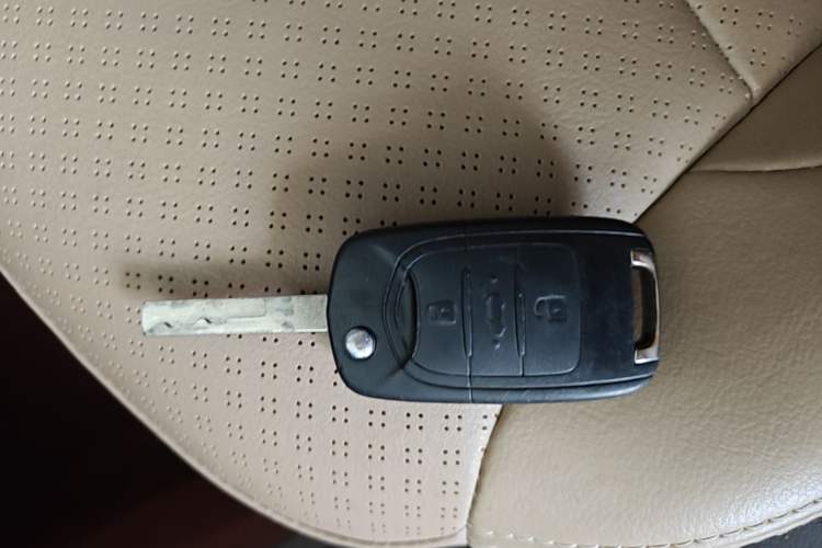 Used Wuling Hongguang 2021 1.5L S Comfort Edition LAR Vehicle Key