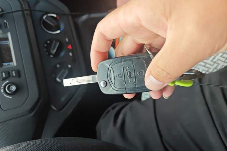 Used Wuling Hongguang 2021 1.5L S Base Version LAR Vehicle Key