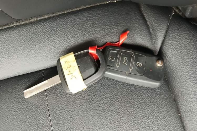 Used Wuling Hongguang 2021 1.5L Revised S Base Version with Electric Power Steering LAR Vehicle Key