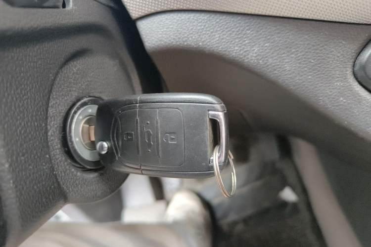 Used Wuling Hongguang 2021 1.5L S Comfort Edition LAR Vehicle Key