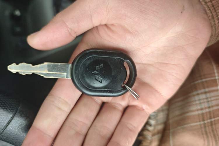 Used Wuling Hongguang 2021 1.5L Revised S Base Version Hydraulic Power Steering LAR Vehicle Key