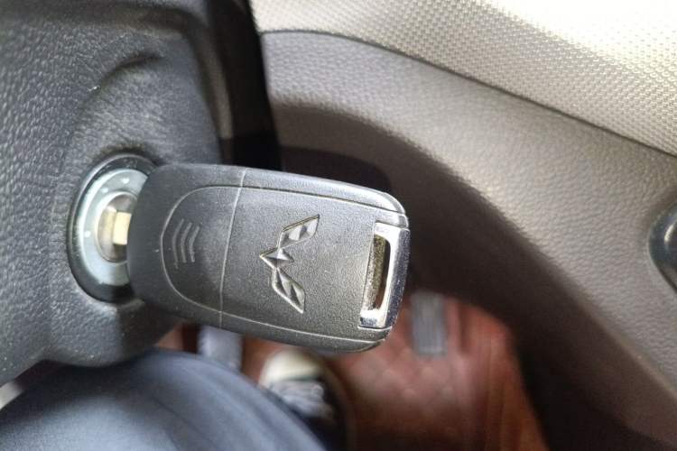 Used Wuling Hongguang 2021 1.5L Facelift S Comfort Version Hydraulic Power Steering LAR Vehicle Key