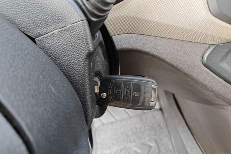 Used Wuling Hongguang 2021 1.5L S Standard Version LAR Vehicle Key