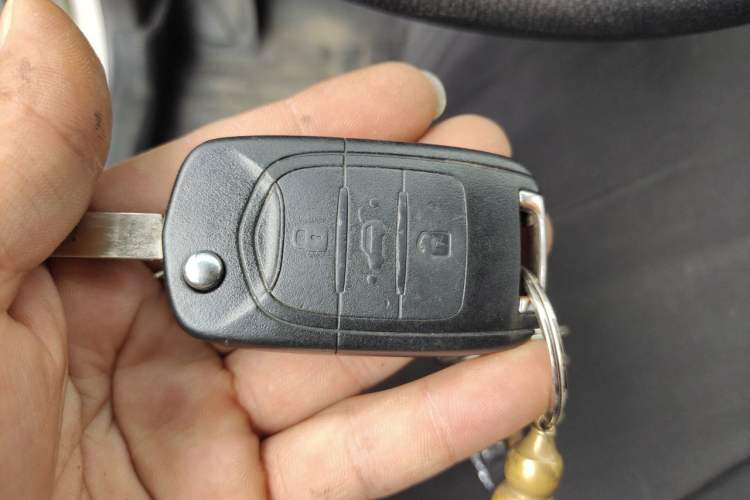 Used Wuling Hongguang 2021 1.5L S Standard Version LAR Vehicle Key