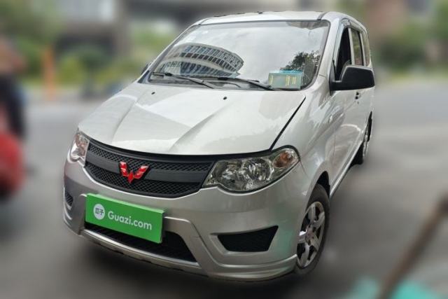 Used Wuling Hongguang 1.5L 6-speed manual LAR