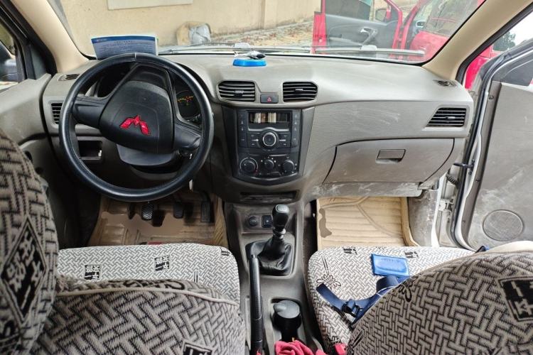 Used Wuling Hongguang  Center Console