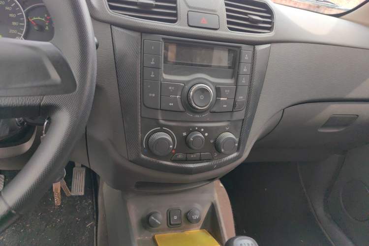Used Wuling Hongguang  Audio And AC Panel