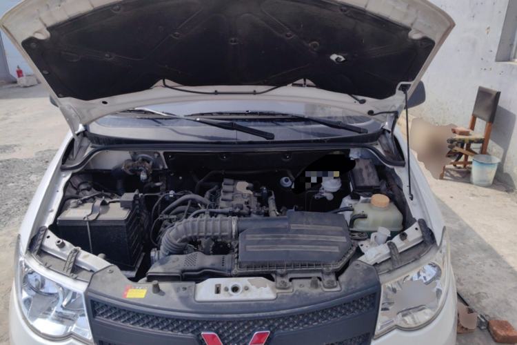 Used Wuling Hongguang  Engine Bay