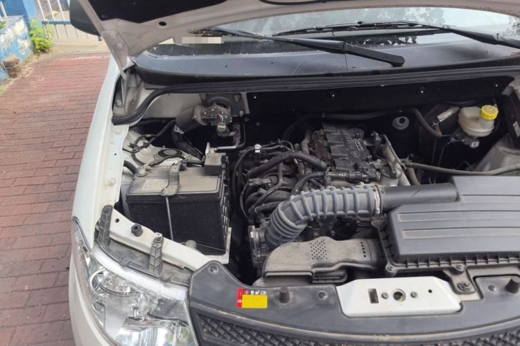 Used Wuling Hongguang  Engine Bay Right