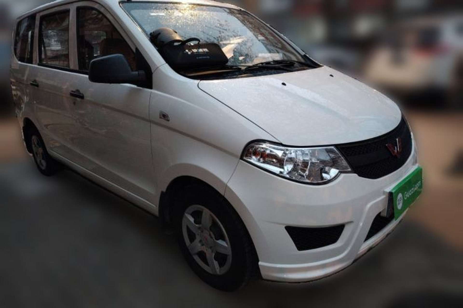 Used Wuling Hongguang  Front Right 45 Deg