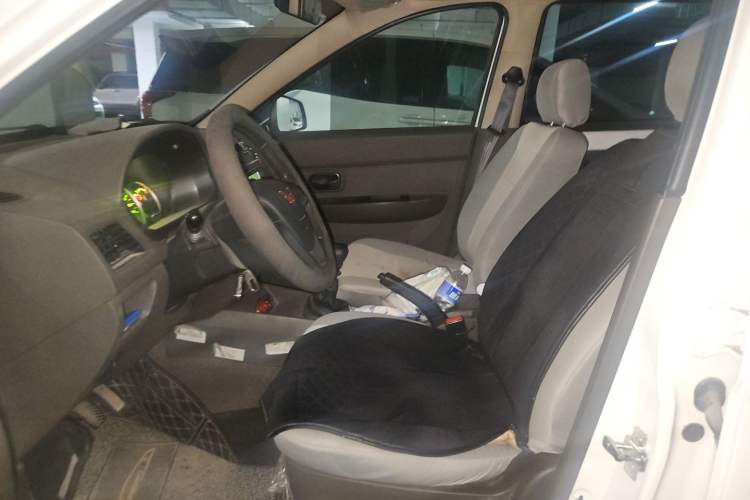 Used Wuling Hongguang  Left Front Seat