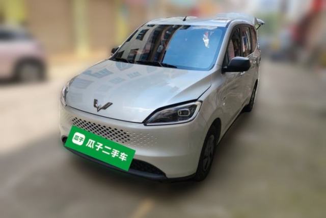 Wuling Hongguang 2024 Base Model с пробегом