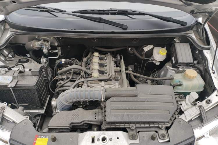 Used Wuling Hongguang  Engine Bay