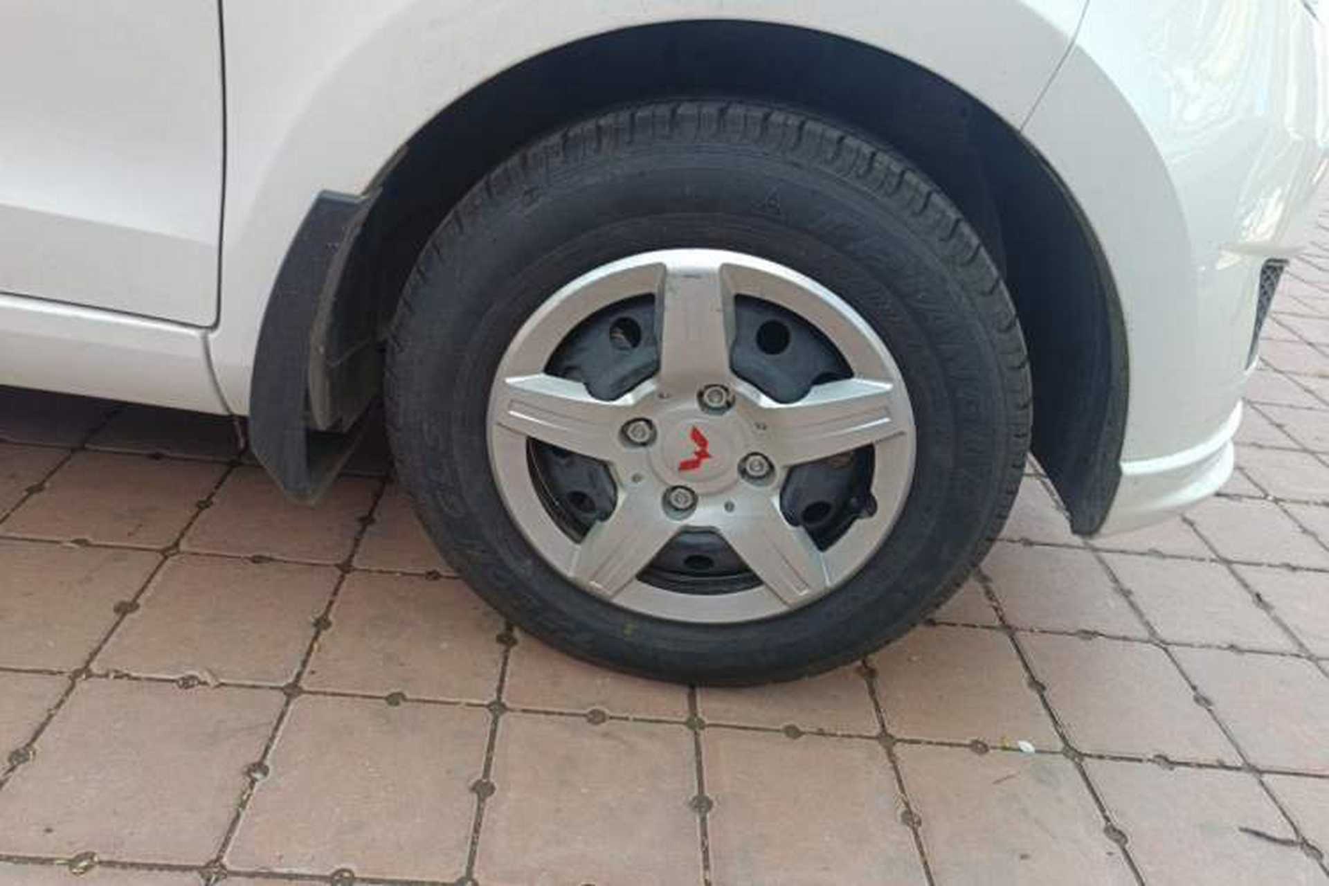 Used Wuling Hongguang  Right Front Wheel Hub