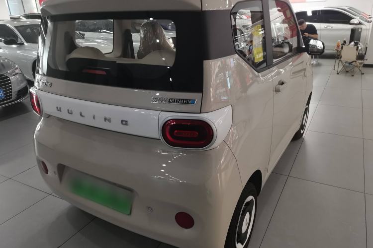 Used Wuling Hongguang MINIEV 2024 3rd Generation 215km Youth Edition Exterior 5