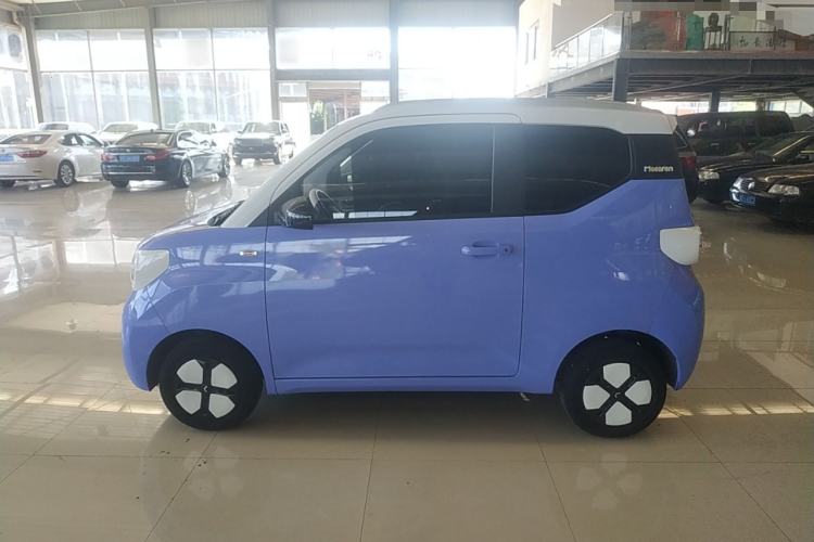 Used Wuling Hongguang MINIEV 2024 3rd Generation 215km Advanced Version Exterior 3