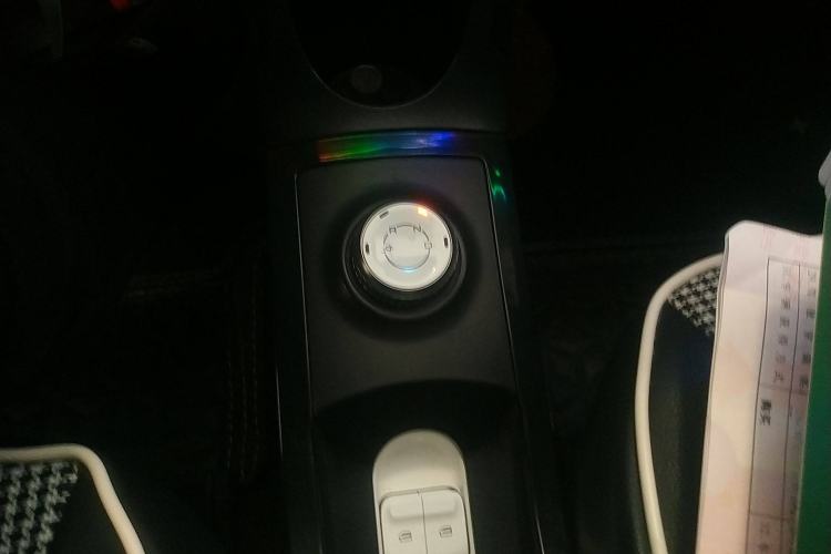 Used Wuling Hongguang MINIEV 2024 3rd Generation 215km Advanced Version Gear Lever