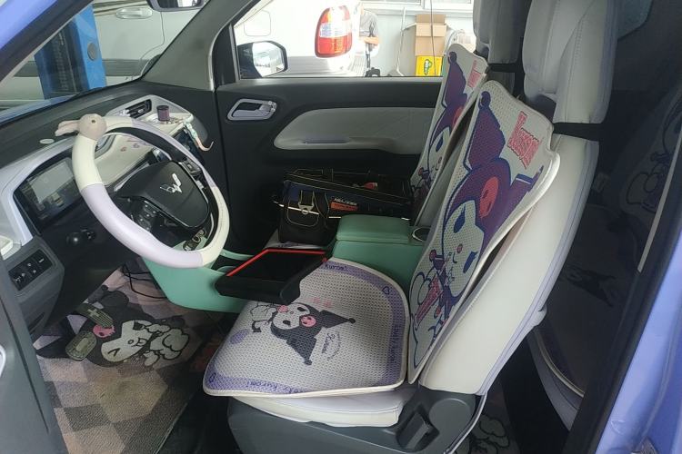 Used Wuling Hongguang MINIEV 2022 Macaron Premium Model – Lithium Iron Phosphate Left Front Seat