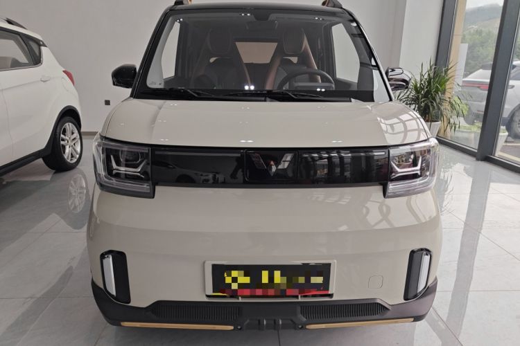 Used Wuling Hongguang MINIEV 2022 GAMEBOY 200km Gaming Edition with Lithium Iron Phosphate Front