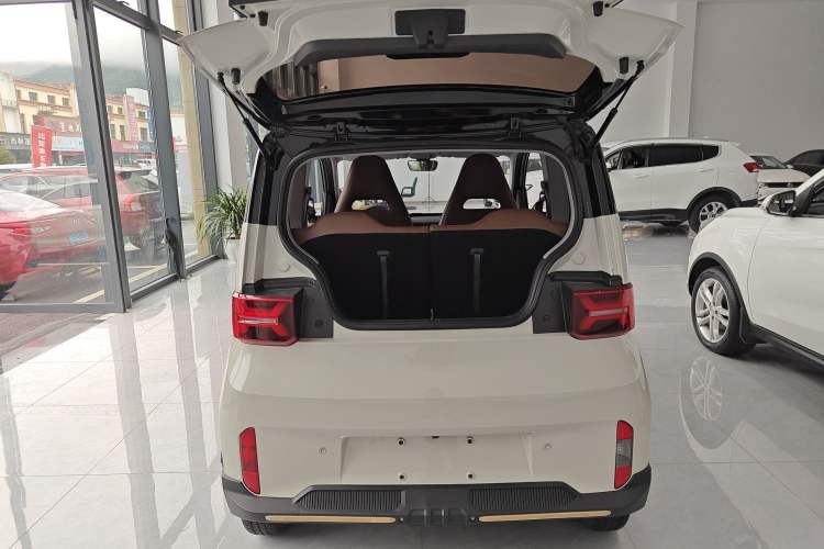 Used Wuling Hongguang MINIEV 2022 GAMEBOY 200km Gaming Edition with Lithium Iron Phosphate Trunk