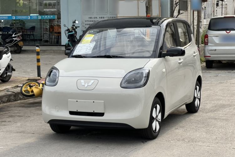 Used Wuling Hongguang MINIEV 2025 Four-Door Version Zhenxiang+ Edition Exterior 1