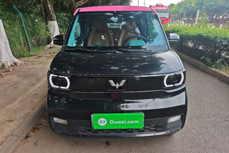 Used Wuling Hongguang MINIEV 2020 Enjoyment Model Lithium Iron Phosphate Front