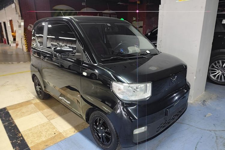 Used Wuling Hongguang MINIEV 2020 Enjoyment Model Lithium Iron Phosphate Front Right 45 Deg