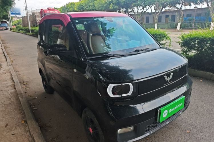 Used Wuling Hongguang MINIEV 2020 Enjoyment Model Lithium Iron Phosphate Front Right 45 Deg